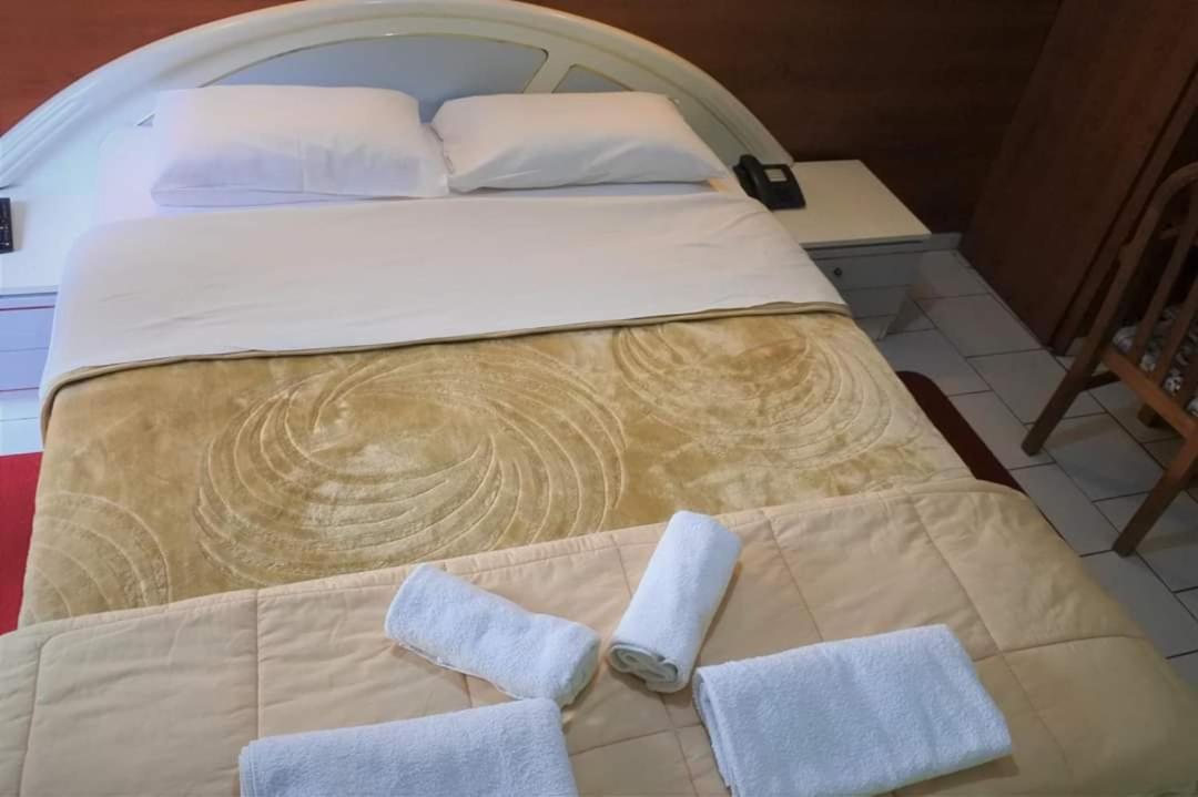 Hotel Elena Edessa Bagian luar foto