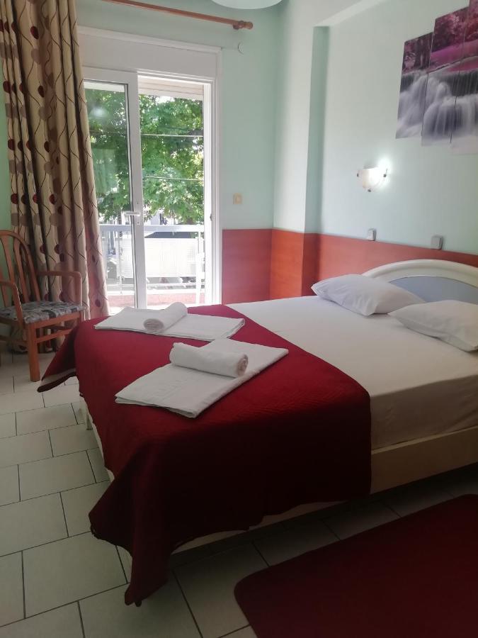 Hotel Elena Edessa Bagian luar foto