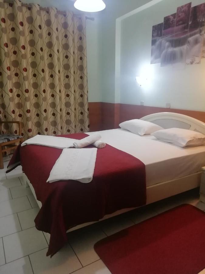 Hotel Elena Edessa Bagian luar foto